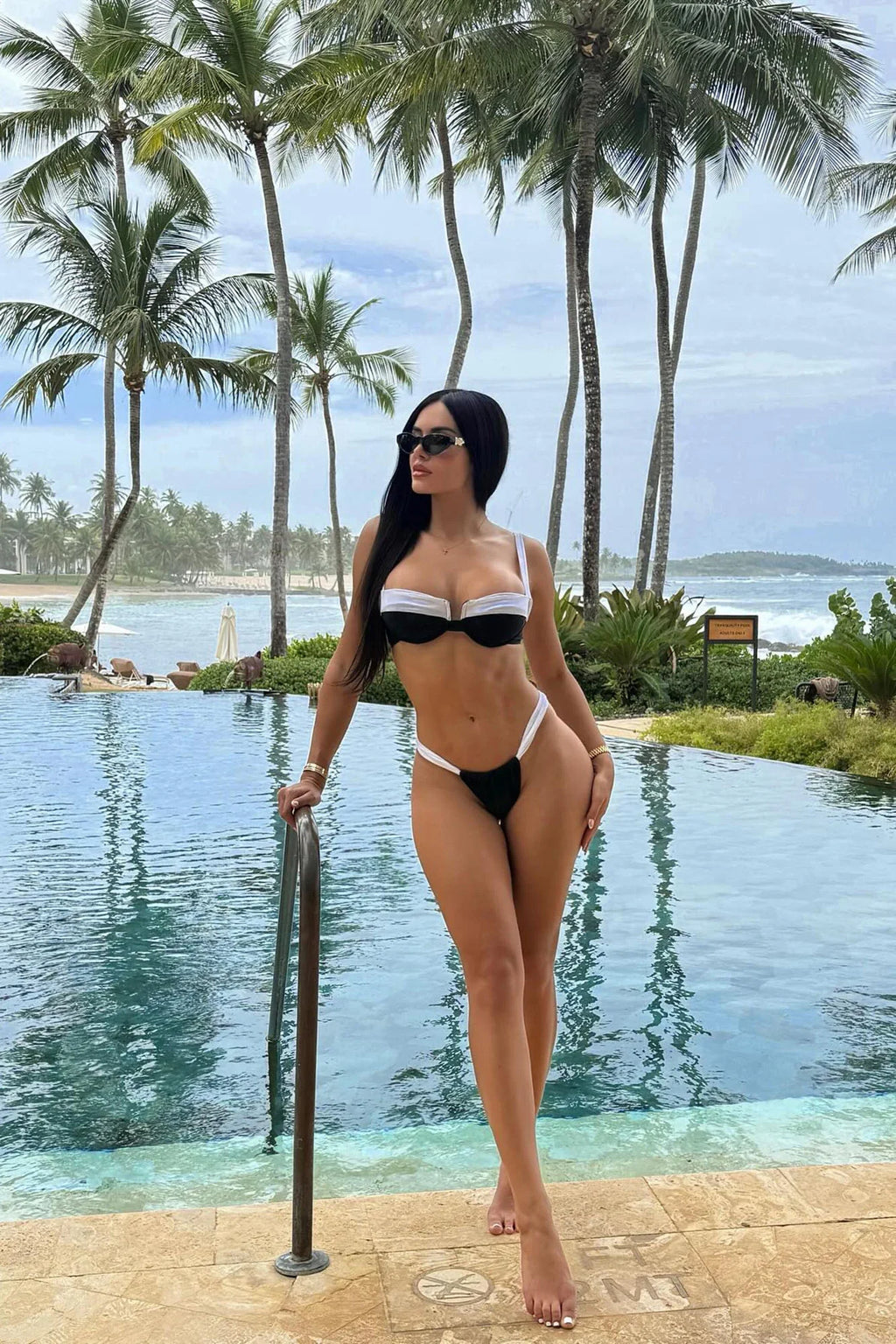 Emmie 2 Piece Bikini - Black/White
