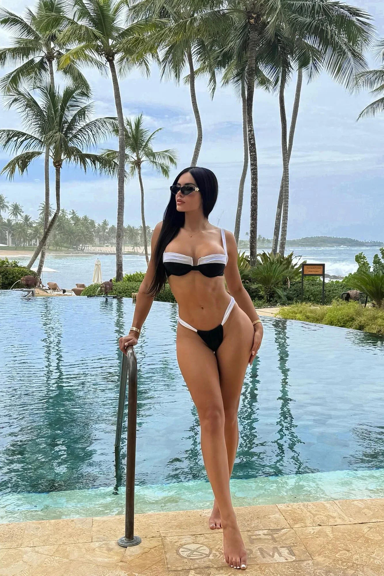 Emmie 2 Piece Bikini - Black/White
