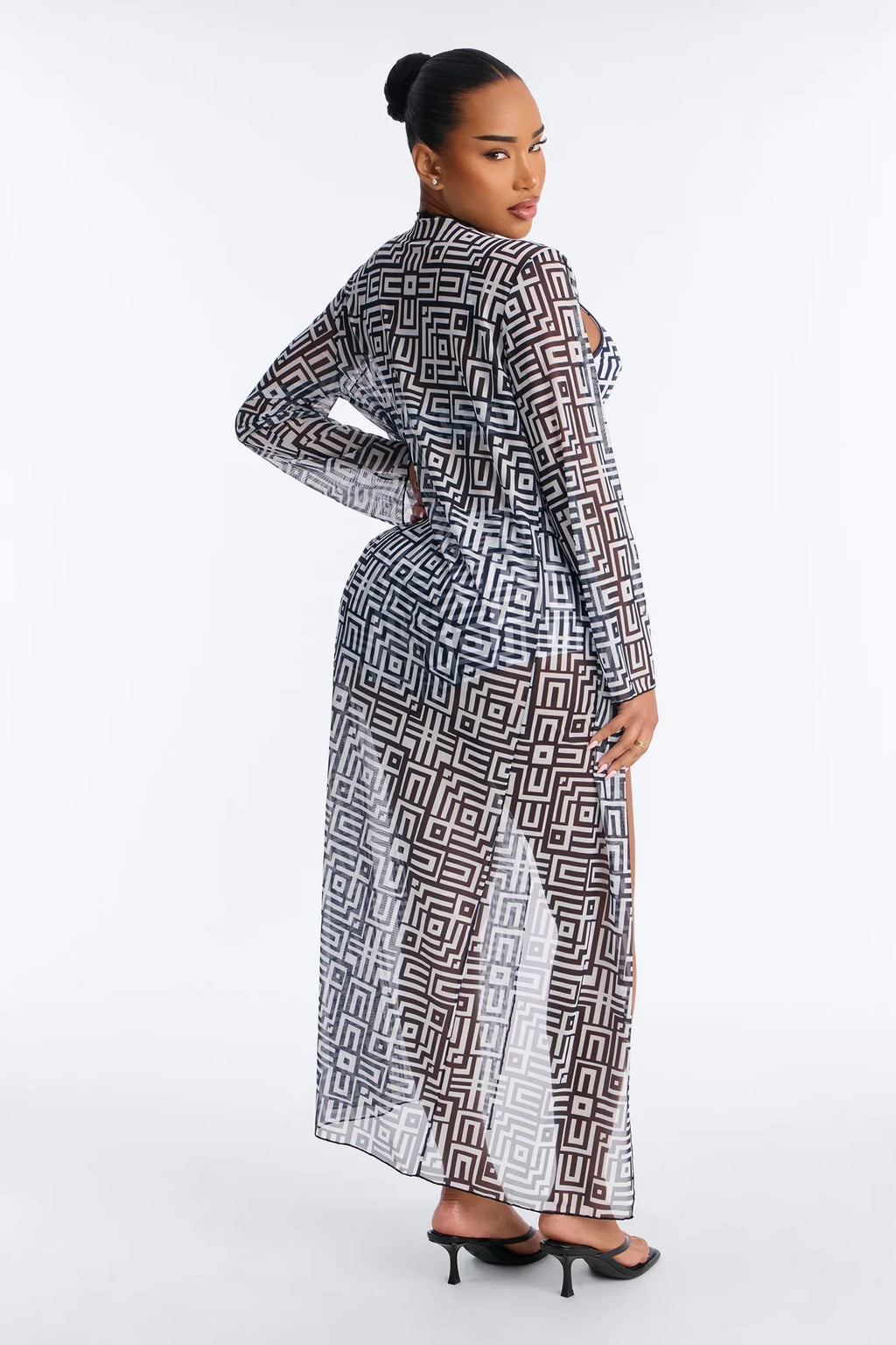 Checking You Out Bikini And Coverup Set - Black/White